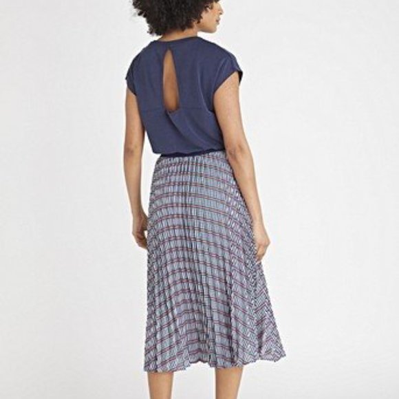 Oliver Bonas Explore Abstract Print Midi Skirt - Picture 3 of 14